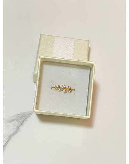 Anillo ajustable con diseño de hojas Xuping